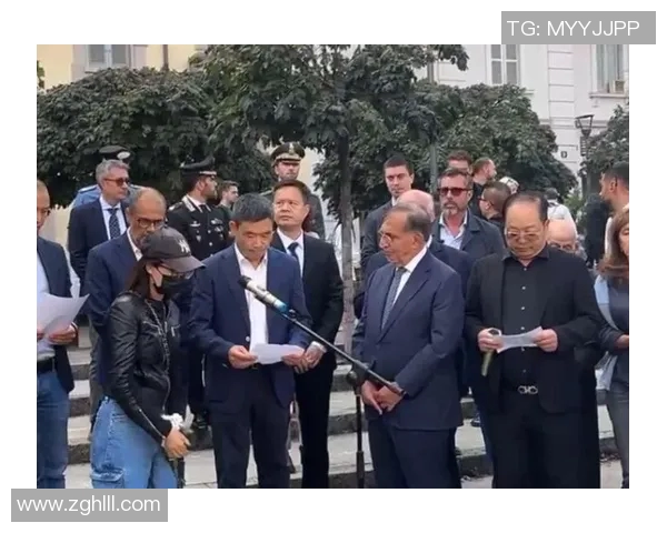 意大利足球明星因火灾事件引发热议房子被烧毁背后真相揭秘 意大利足球明星因火灾事件引发热议房子被烧毁背后真相揭秘