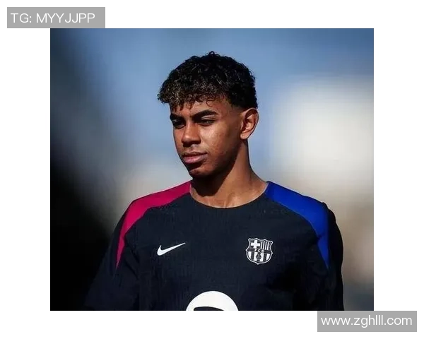 模仿各大足球明星的达人们如何通过技艺与幽默赢得球迷的喜爱与关注