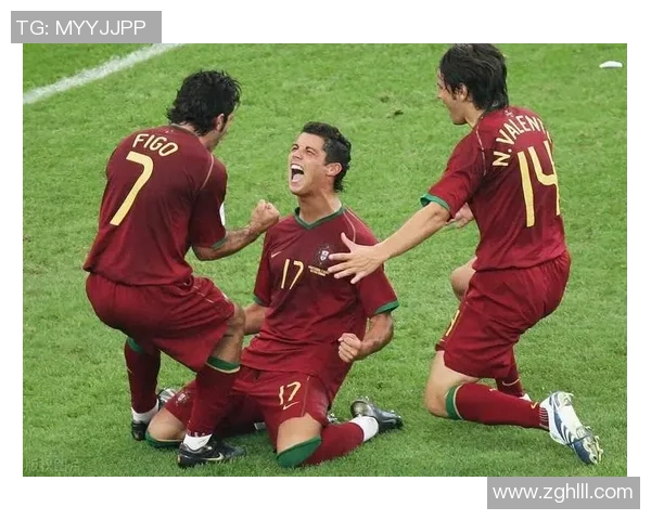 足球明星成名背后的关键时刻与成长故事探秘 足球明星成名背后的关键时刻与成长故事探秘